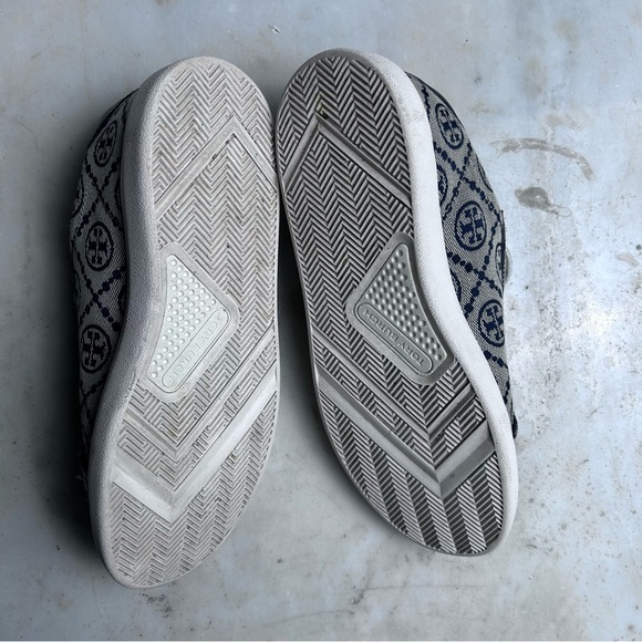 Tory Burch Blue and Cream Patterned Sneakers - Picture 12 of 14